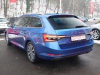 Skoda Superb Combi 2.0 TDI DSG Style