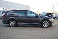 VW Passat Variant 1.5 TSI R-Line