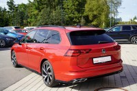 VW Golf VIII Variant 2.0 R-Line