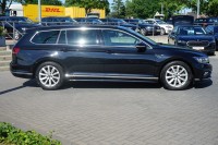 VW Passat Variant 1.5 TSI DSG R-Line