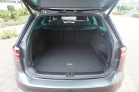 VW Passat Variant 2.0 R-Line