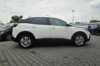 Peugeot 3008 1.2 12V e-THP Active