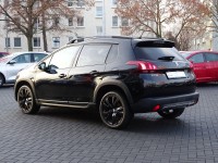 Peugeot 2008 1.2 PureTech Black Edition