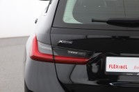 BMW 330 e xDrive Luxury Line