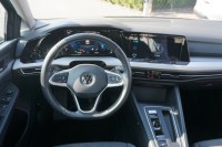 VW Golf VIII Variant 1.5 eTSI DSG Life