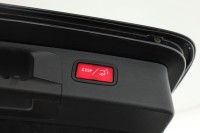 Mercedes-Benz E 220 220d T AMG Line