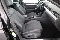 VW Passat Variant 2.0 TSI DSG R-Line