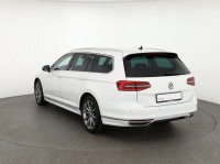 VW Passat Variant 1.5 TSI DSG R-Line