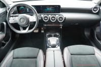 Mercedes-Benz A 220 A220 AMG Line Multibeam