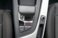 Audi A4 Avant 35 2.0 TDI S line