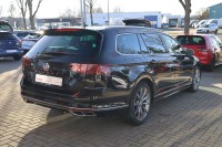 VW Passat Variant 2.0 TDI DSG Elegance R-Line