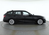 BMW 320 e Touring Advantage