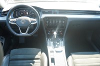 VW Passat Variant 1.5 TSI Elegance DSG