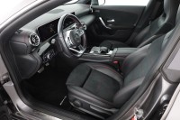 Mercedes-Benz CLA 200 Shooting Brake AMG Line