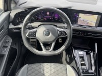 VW Golf VIII Variant 2.0 TSI R-Line