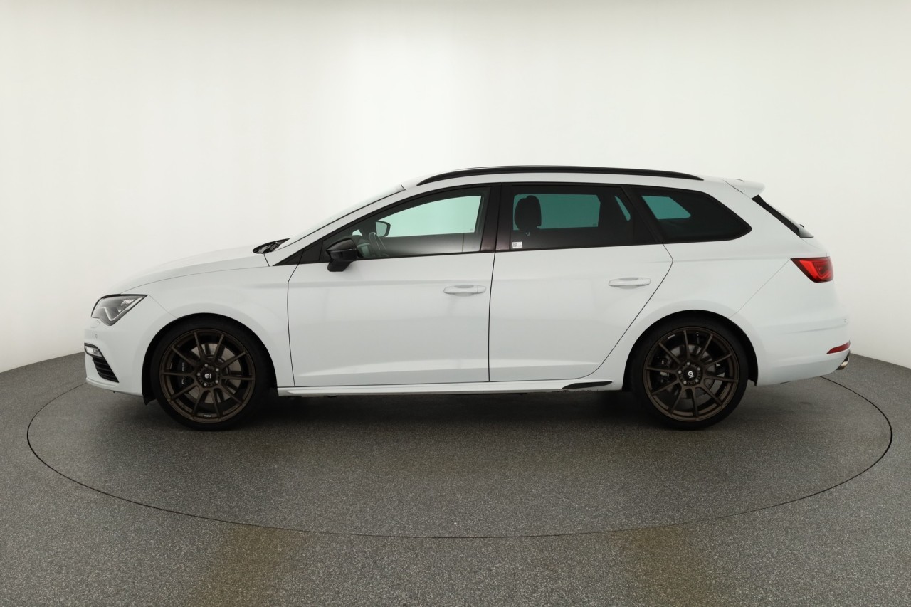 Seat Leon ST 2.0 TSI DSG Cupra 300 4Drive