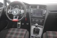 VW Golf VII 2.0 GTI Performance