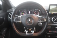 Mercedes-Benz A 180 A180 d AMG Line