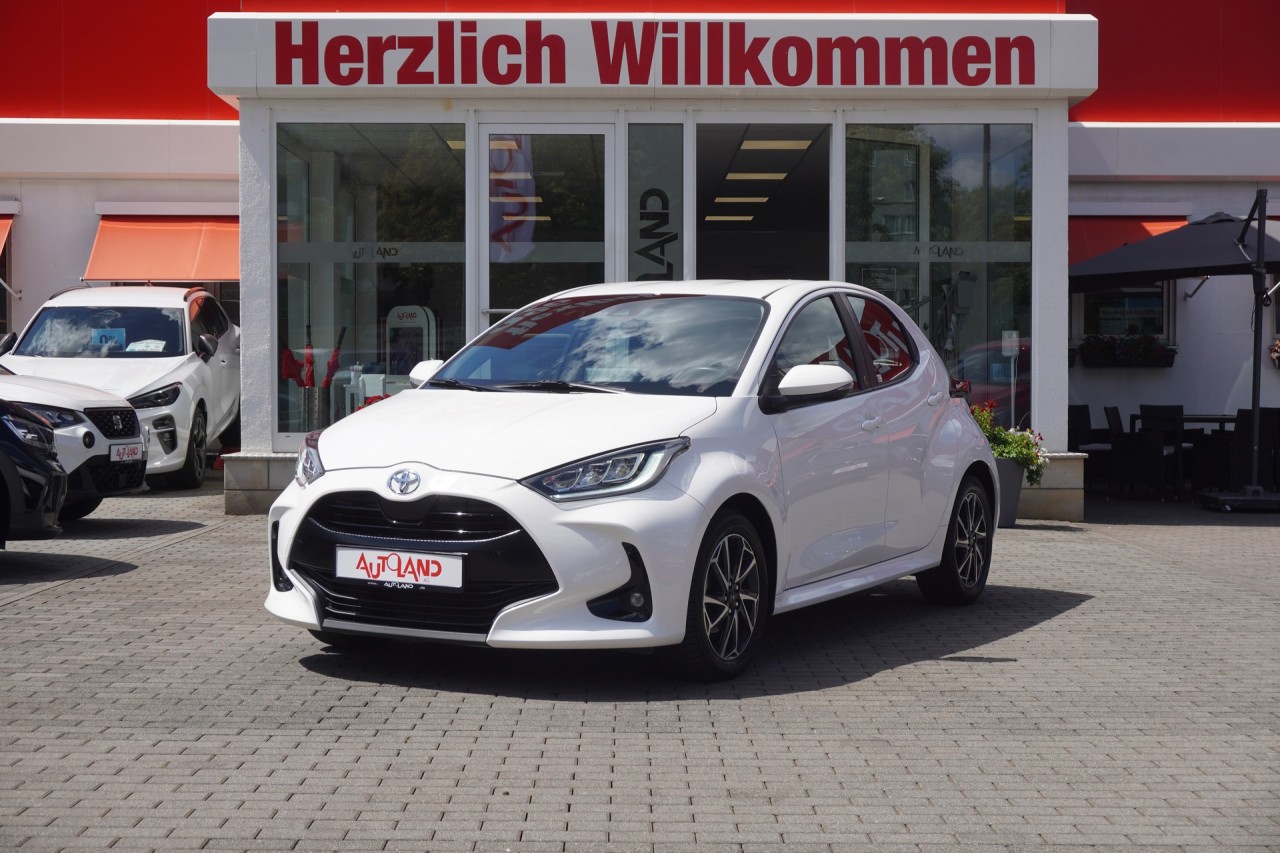 Toyota Yaris 1.5 Team D App