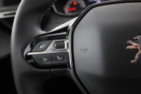 Peugeot 208 PureTech 100
