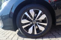 VW Golf VIII Variant 1.5 eTSI Goal DSG