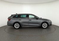 Skoda Octavia Combi 1.5 eTSI DSG