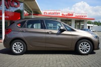 BMW 218 i Advantage