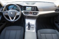 BMW 320 i Advantage