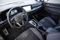 VW Golf VIII Variant R-Line eTSI