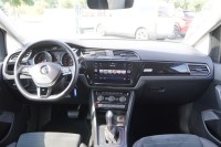 VW Touran 1.5 TSI DSG R-line