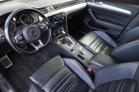 VW Passat Variant 2.0 Highline R-Line