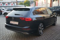 VW Golf VIII Variant 1.5 TSI Active