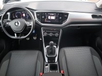 VW T-Roc 1.5 16V TSI Active Standhzg.