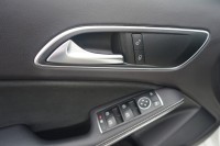 Mercedes-Benz A 200 A200 BlueEfficiency AMG Sport (Line)