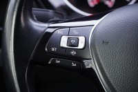VW Touran 1.5 TSI Highline R-line
