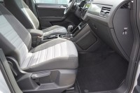 VW Touran 1.5 16V TSI Highline R-Line