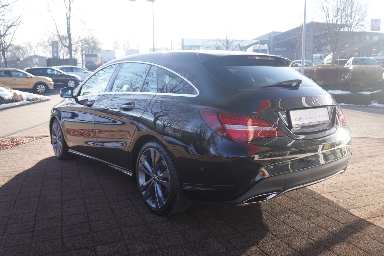 Mercedes-Benz CLA 180 Urban