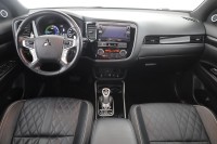 Mitsubishi Outlander 2.4 PHEV CVT Top 4WD