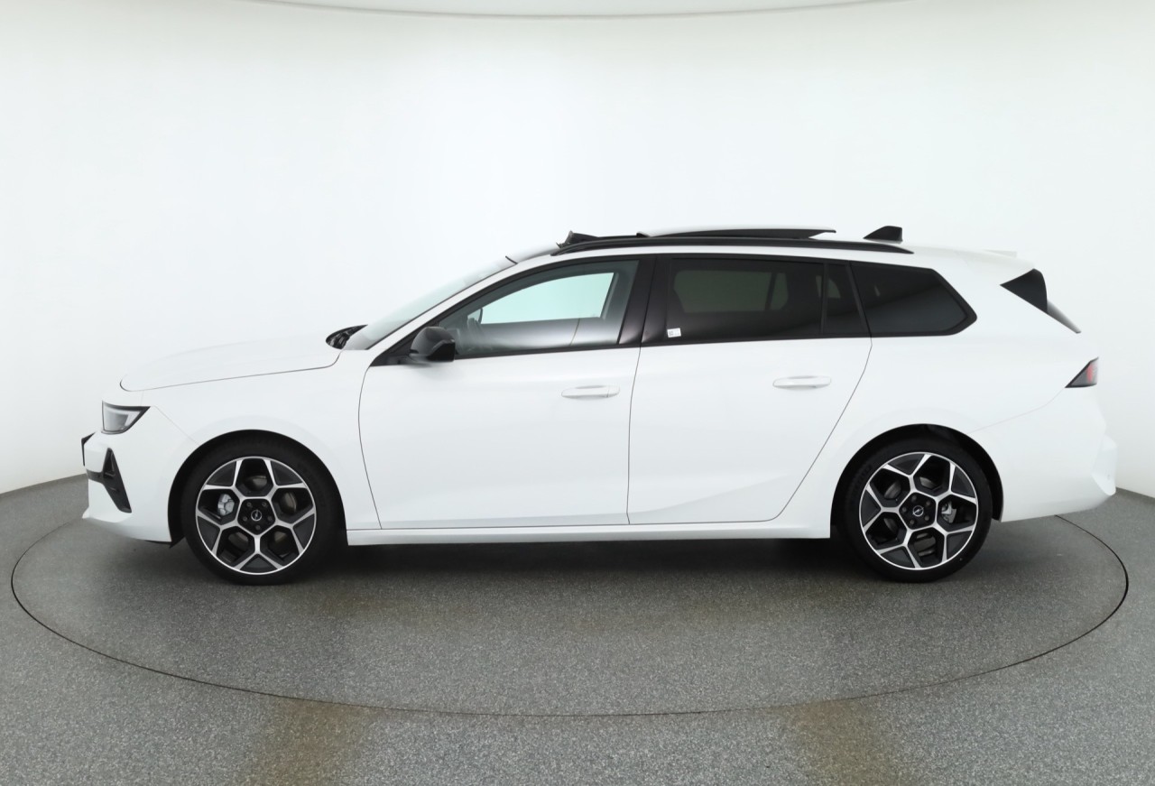 Opel Astra L ST 1.2 Ultimate