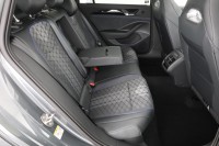 VW Passat Variant R-Line BlackStyle 2.0 TSI 4M DSG