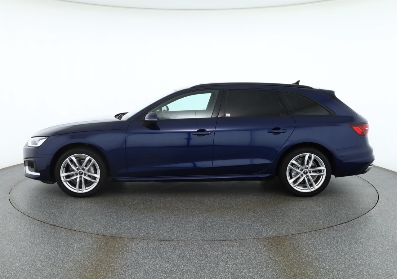 Audi A4 Avant 40 TFSI S line