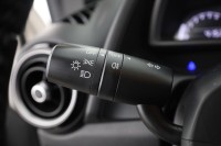 Mazda 2 1.5 Skyactiv-G 75 Center-Line Sitzhzg