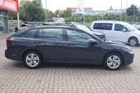 VW Golf VIII Variant 1.5 TSI Life