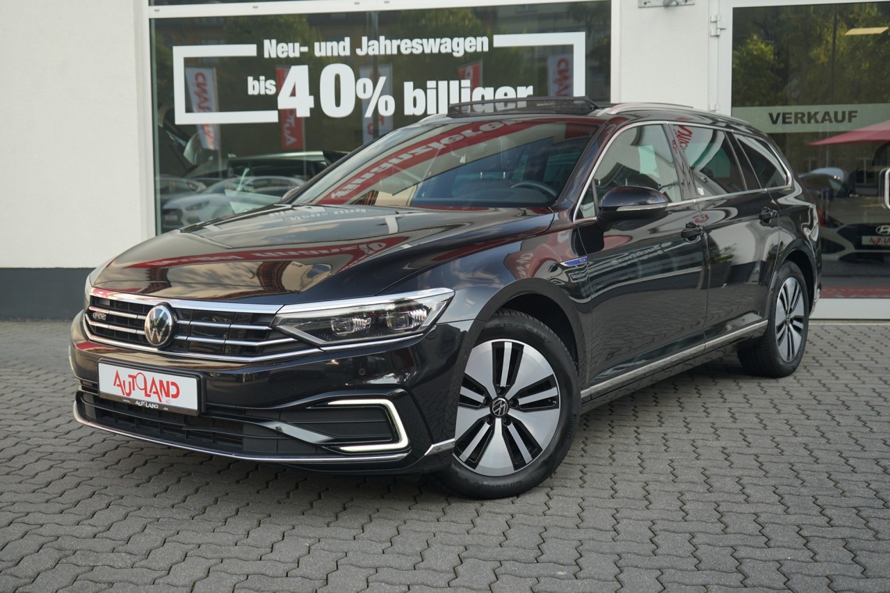 VW Passat Variant GTE