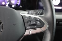 VW Golf VIII Variant 1.5 eTSI DSG