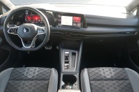 VW Golf VIII Variant R-Line eTSI