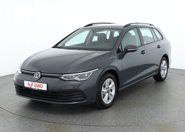 VW Golf VIII Variant 1.5 eTSI DSG Life