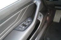 VW Passat Variant 1.5 TSI DSG R-Line