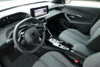 Peugeot 2008 PureTech 130 Aut.
