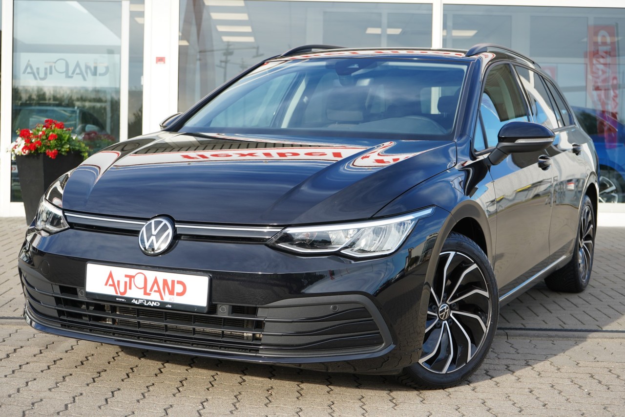 VW Golf VIII Variant 1.0 Life